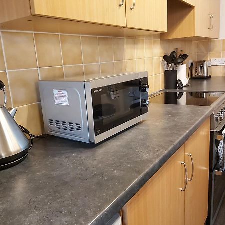 Inverness City Centre Apartment With Elevator And Google Chromecast Εξωτερικό φωτογραφία
