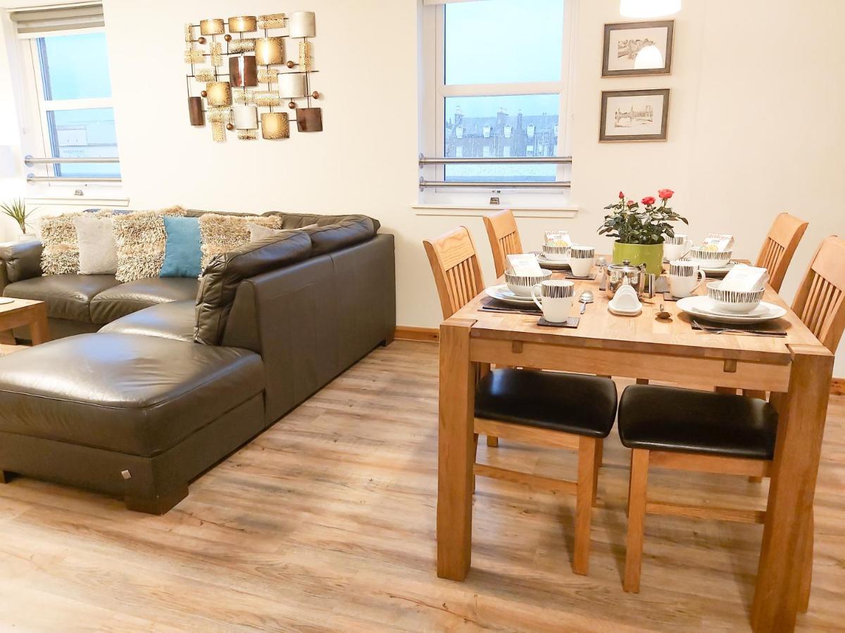 Inverness City Centre Apartment With Elevator And Google Chromecast Εξωτερικό φωτογραφία