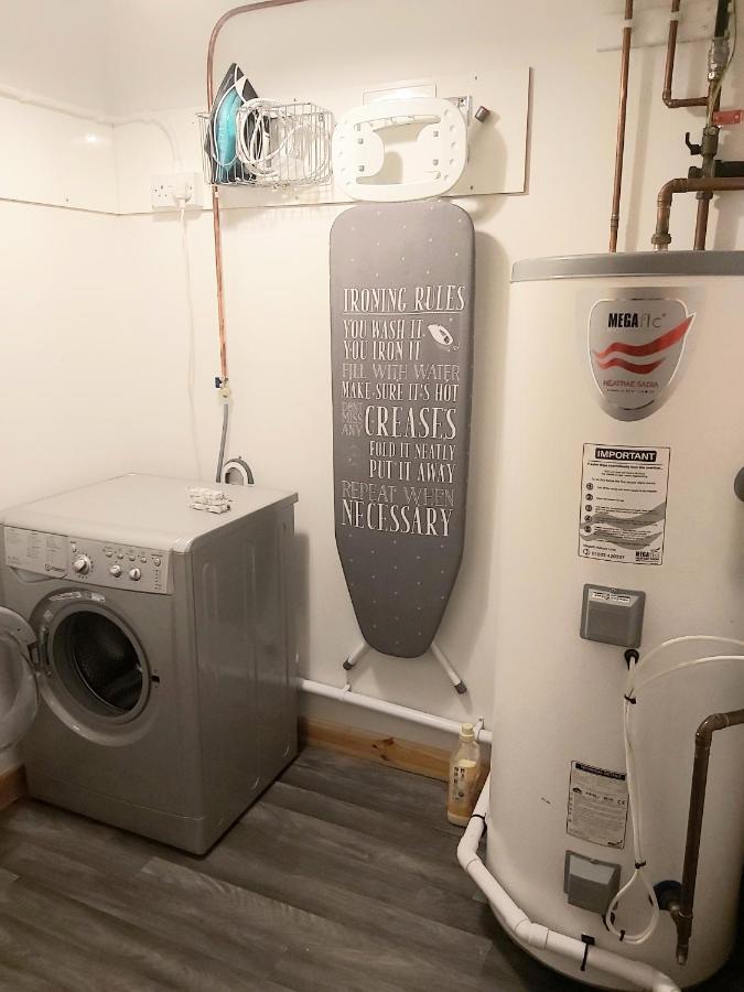 Inverness City Centre Apartment With Elevator And Google Chromecast Εξωτερικό φωτογραφία